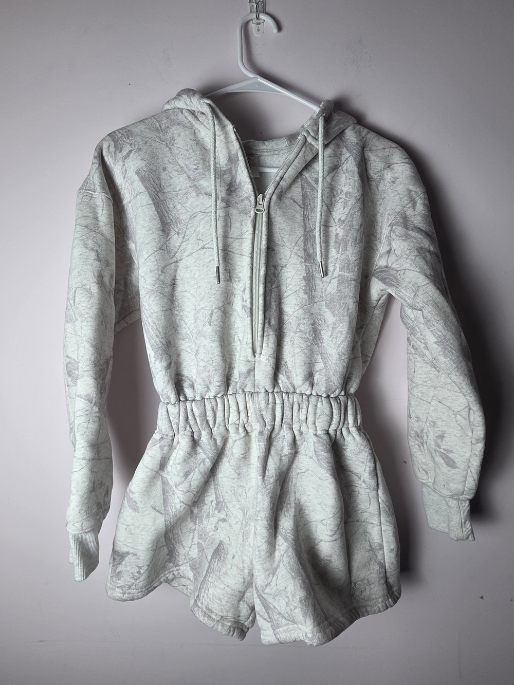 Alter'd State Hooded Half Zip Romper Gray Camo Lounge One Piece XS